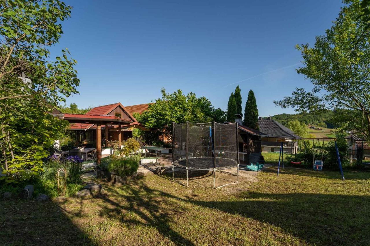 Family Fun Villa Tuheljske Toplice Bagian luar foto
